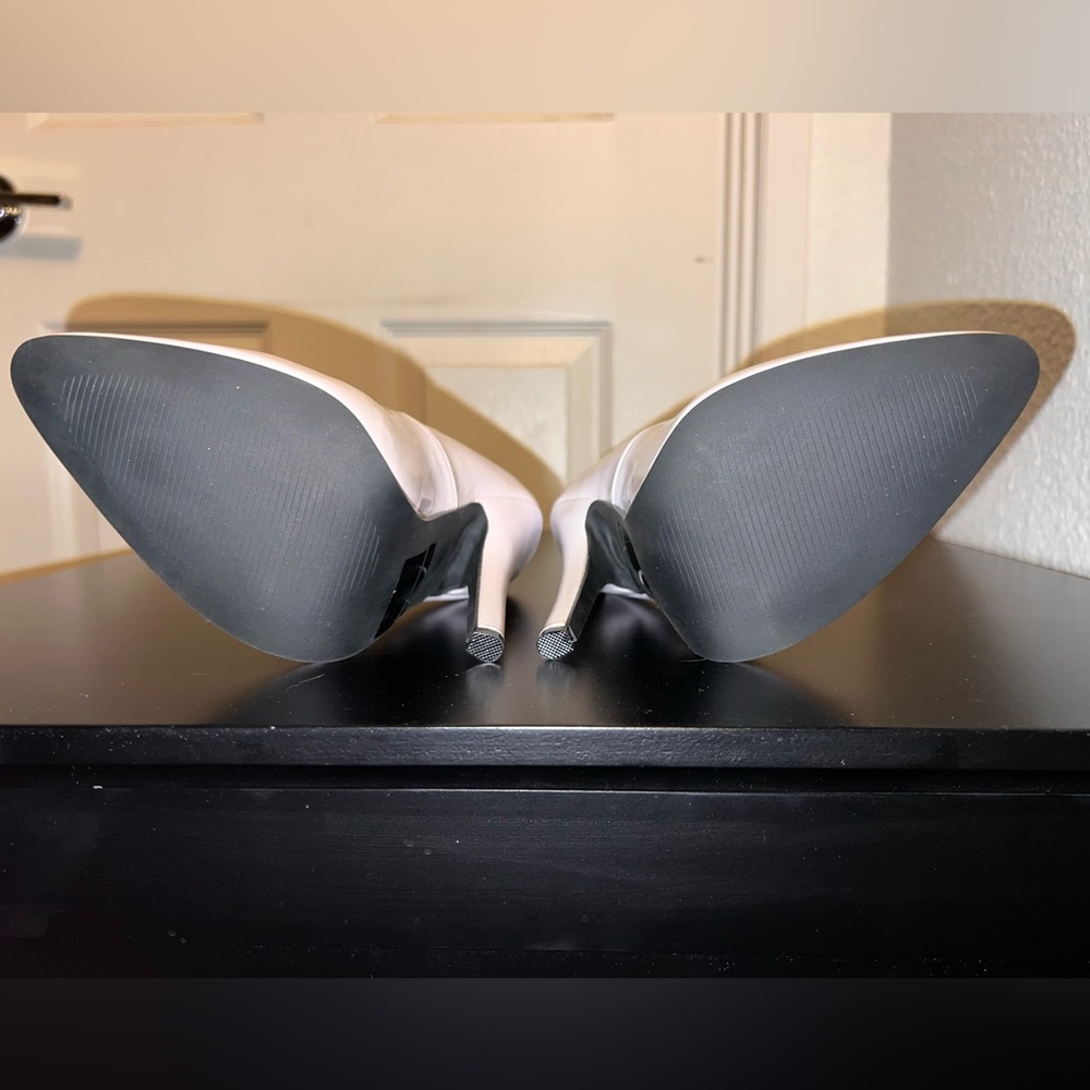 Ellie Pumps - Picture 6 of 9